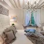 Casa Blanc Лукка