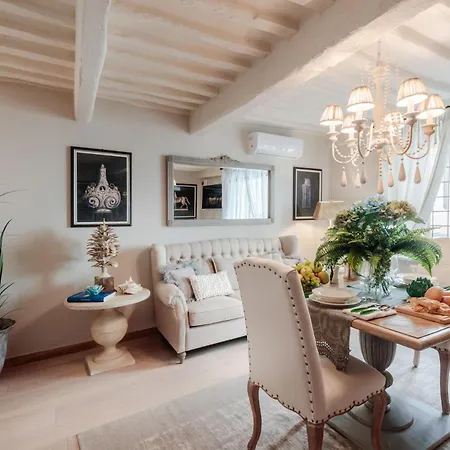 Апартаменты Casa Blanc *
